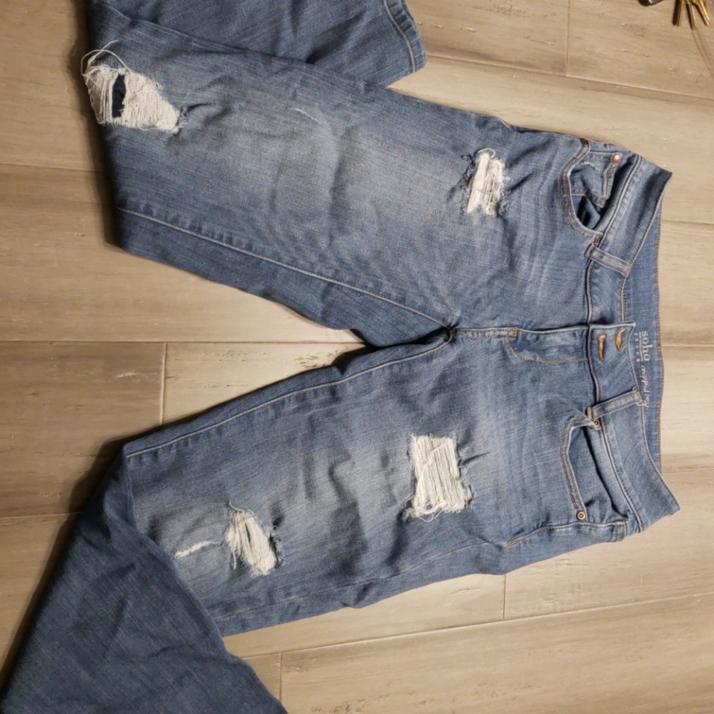 Cropped boyfriend jeans